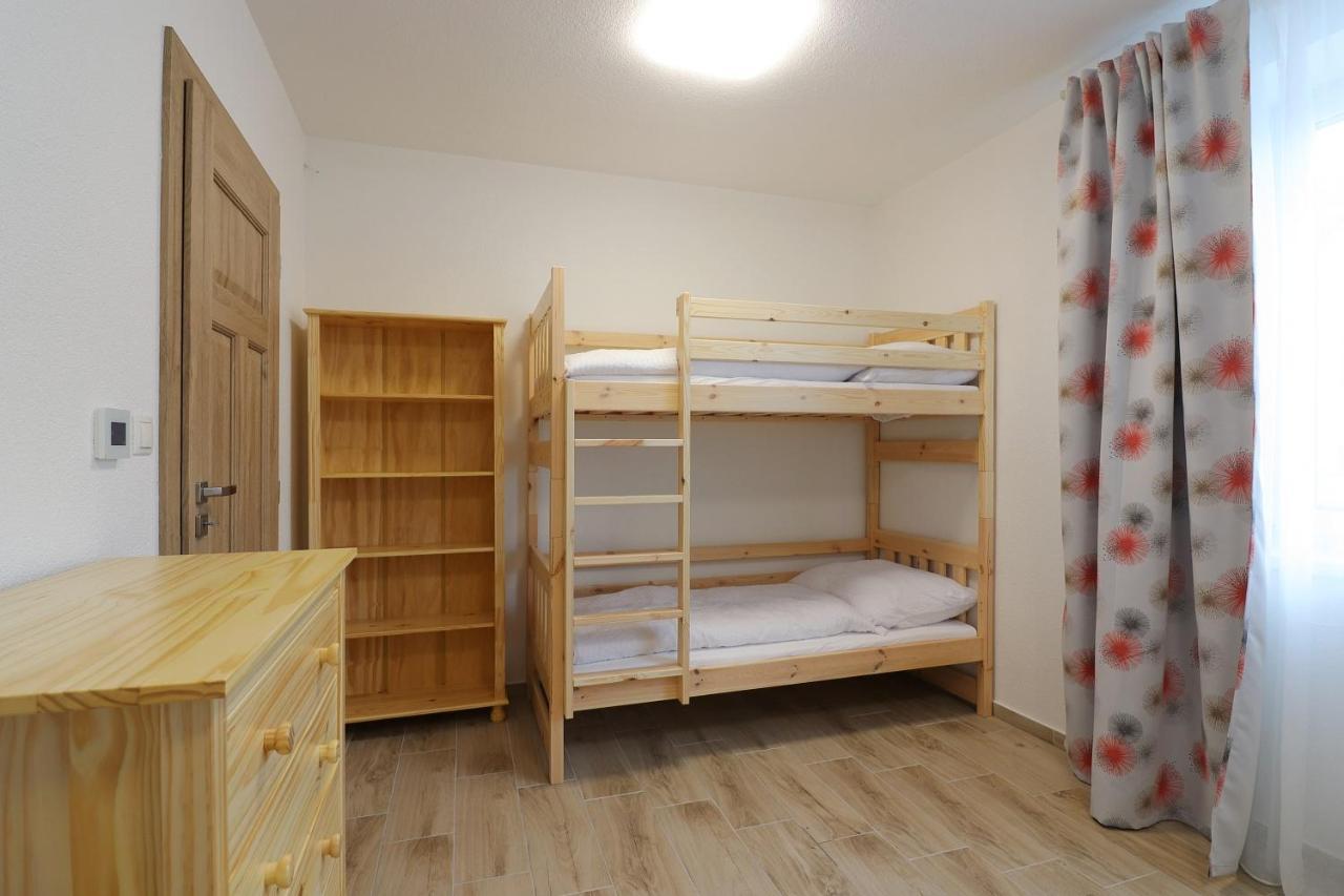 Chata Matzo Mýto pod Ďumbierom Exterior foto